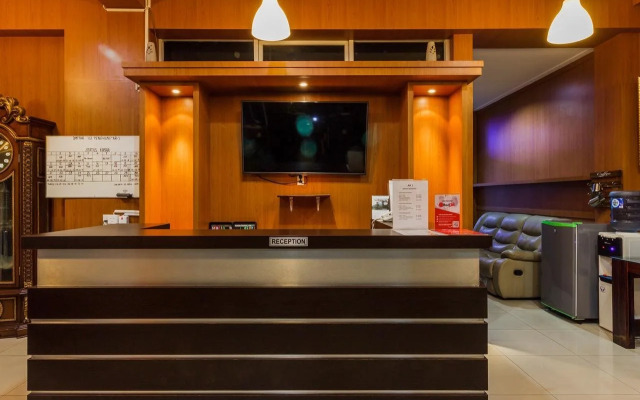 RedDoorz Premium @ Ampera Raya 2