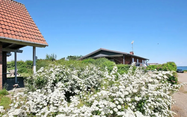 6 Person Holiday Home in Hesselager-by Traum