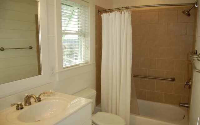 Happy Days - 5 Br Home