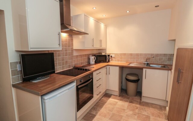 3 Brookside Cottages