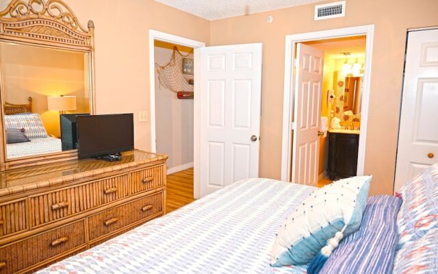 Pelican Beach 1506 1 Bedroom Condo by Pelican Beach Management