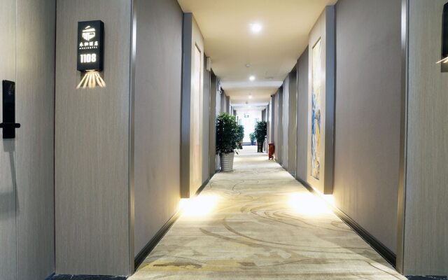 Heqi Hotel