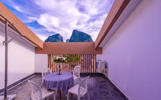 Sino County Resort Hotel