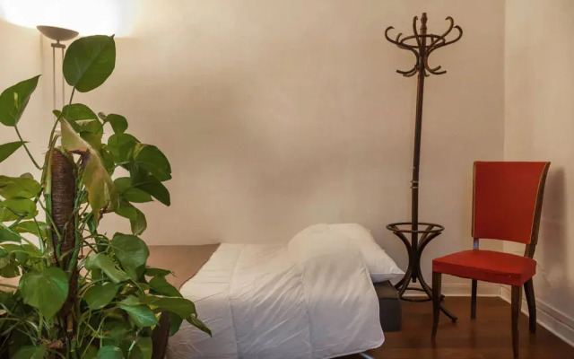 Studios Paris Bed & Breakfast - Le Jardin de Montmartre