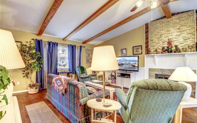 Pine Tree Haven - Two Bedroom Home