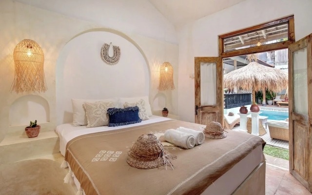 Seminyak Seagrass Villa