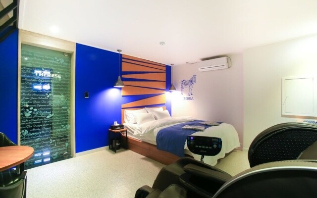 Sincheon Therese Hotel