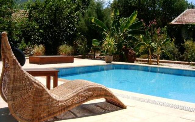 Fig Garden Cottages