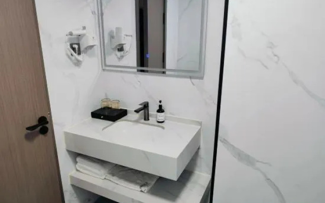 International Youth Apartment (Yantai Golden Beach Seaside Park)