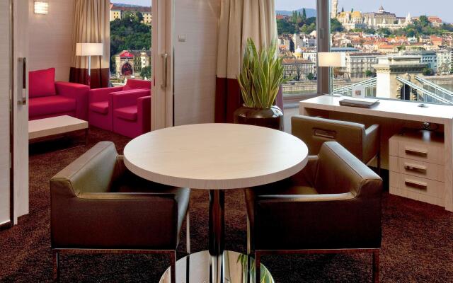 Sofitel Budapest Chain Bridge