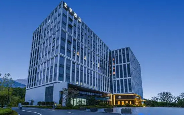 JI Hotel (Hangzhou Xiaoshan Airport Convention and Exhibition Center)