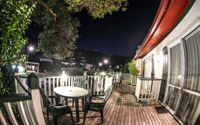 Centabay Lodge - Hostel