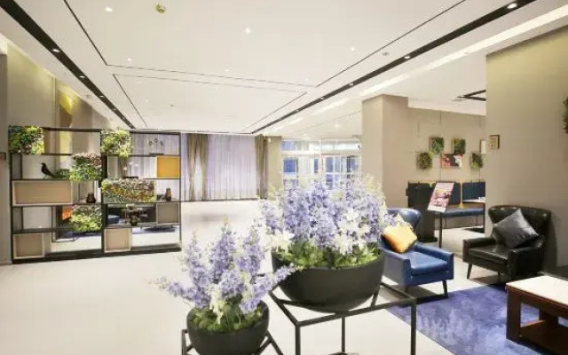 Ease Hotel (Shenyang Changjiang North Street Beiling Park Branch)