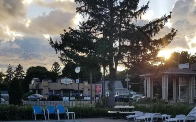 Lake Erie Lodge Erie