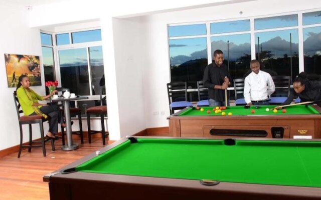 Greenpark Sundowner Hotel