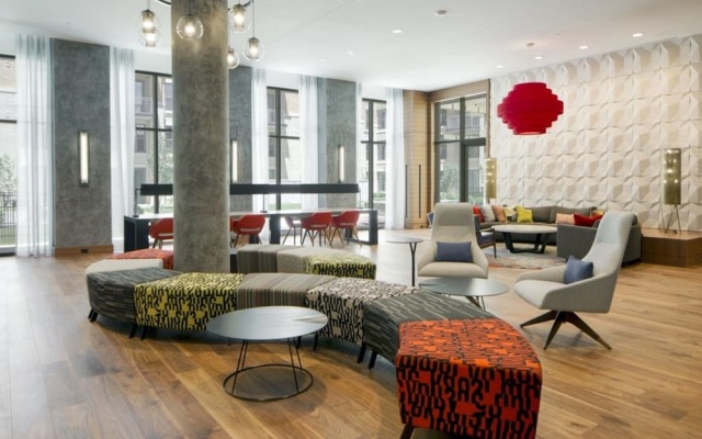 Global Luxury Suites at South Arlington