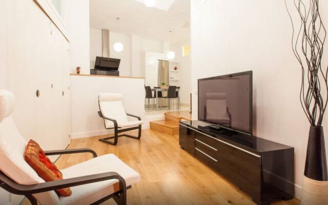 Holi-Rent Duplex Descalzos D