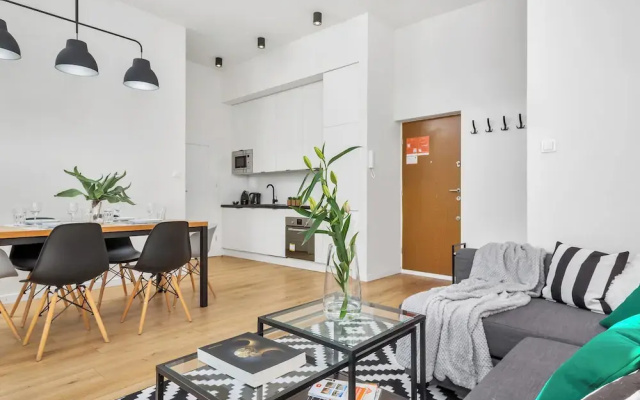 Warsaw City Center Apartments by Renters