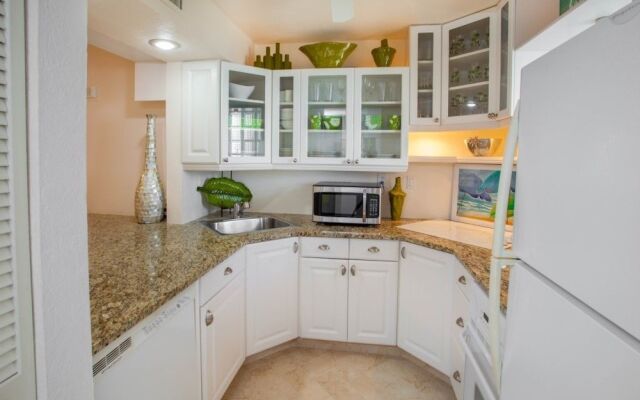 Hickory Bay West 407 - MO