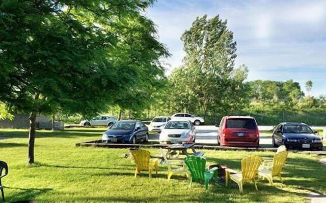 Muskey's Landing Resort