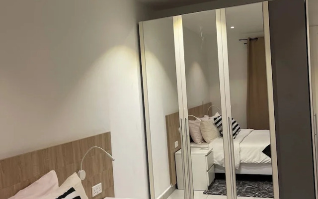 Meraki Homes at Embassy Gardens