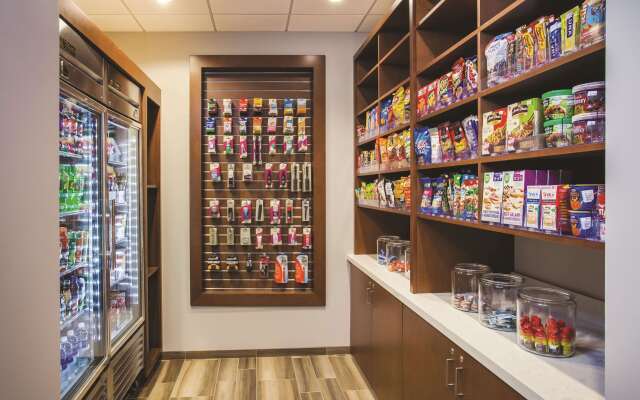 La Quinta Inn & Suites by Wyndham Chicago Downtown