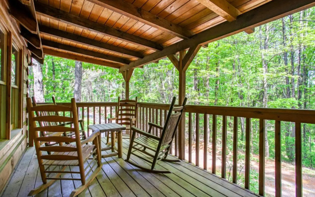 The Hartland - Hot Tub, Jacuzzi, Fireplace