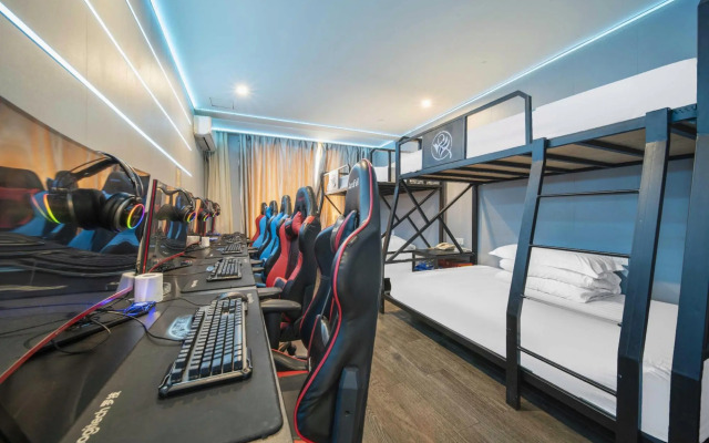 Wuyi E-Sports Hotel