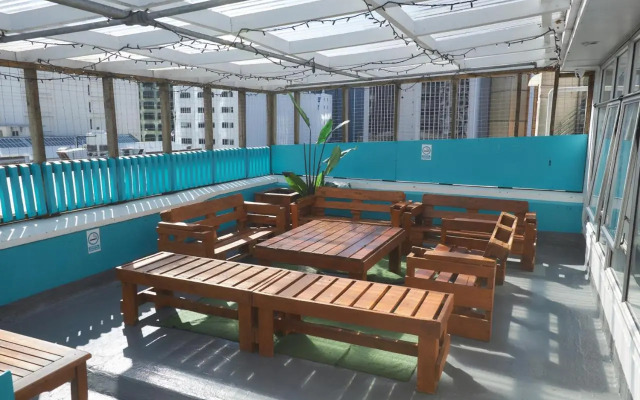 Elliott Street Apartment Hotel