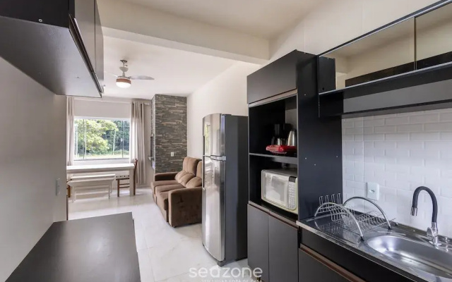 Rhes - Apt 2 min From the Beach in Bombinhas
