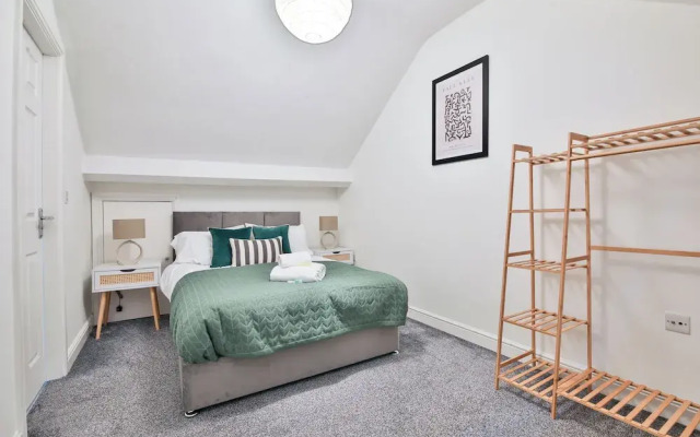 3 Bed Duplex in Central Pontcanna