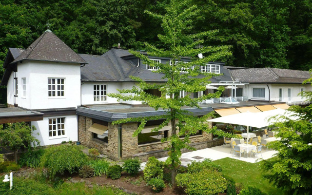 Romantik Waldhotel Mangold