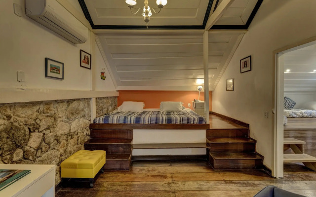 Sandi Hotel