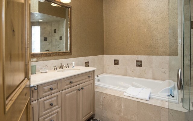 Greenhill Court Vacation Home