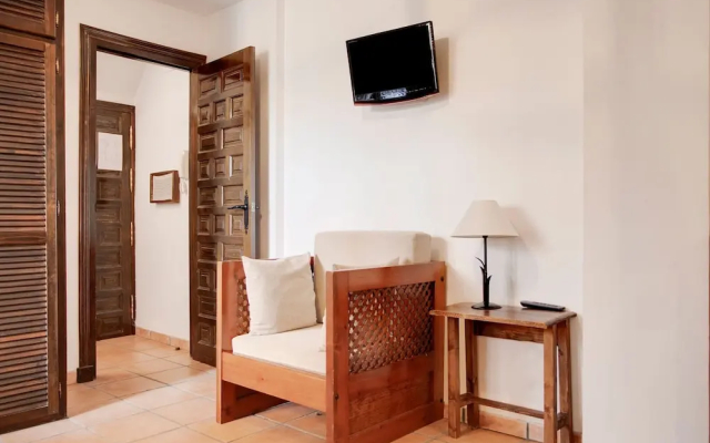 City Apartment With Private Terrace and Stunnings Views of the Alhambra - Apartment in Granada - Photo 5