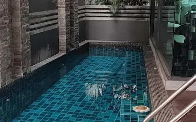 J Residence Thonglor 8