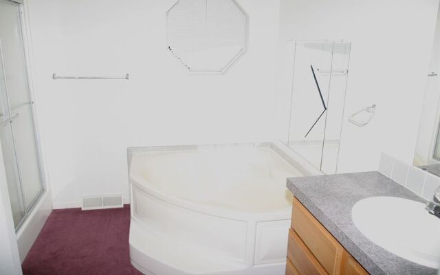 Lakeview Resort - Lake of the Ozarks