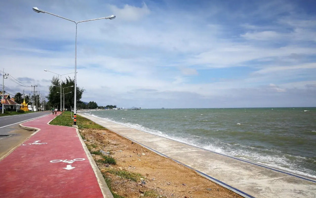 Rublom & Chomview Huahin Pranburi