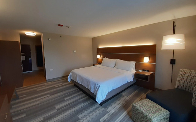 Holiday Inn Express Hotel & Suites Trincity Trinidad Airport by IHG