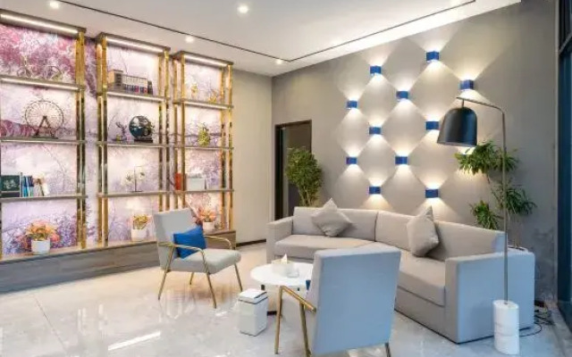 7 Days Premium Hotel (Zhuhai Gongbei Port)