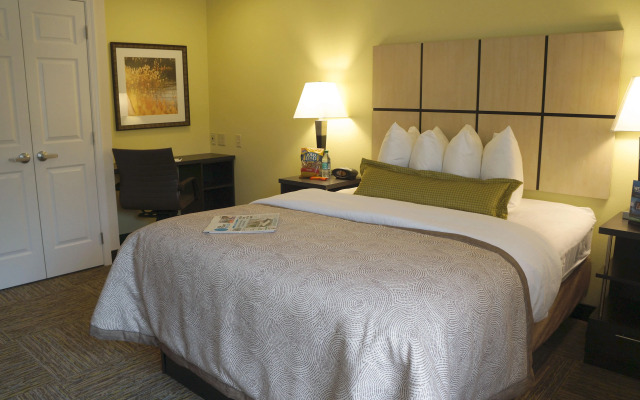 Candlewood Suites Harrisburg - Hershey by IHG