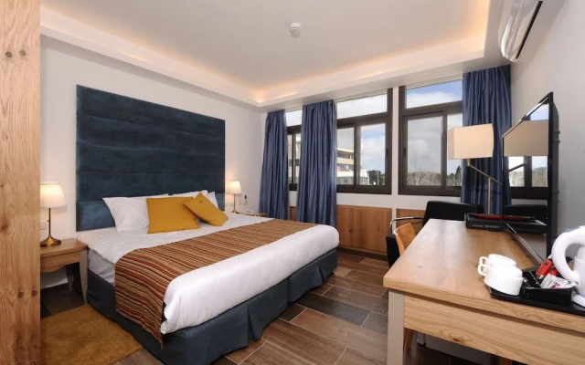 Boutique Hotel by Tzukim