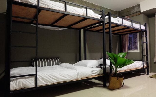 Ma Norn Phuket Hostel