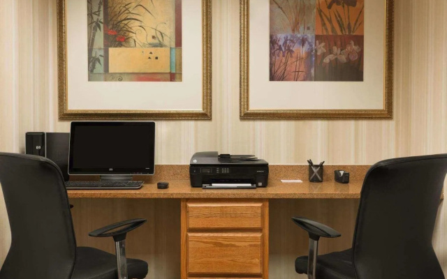 Country Inn & Suites by Radisson, Saraland, AL