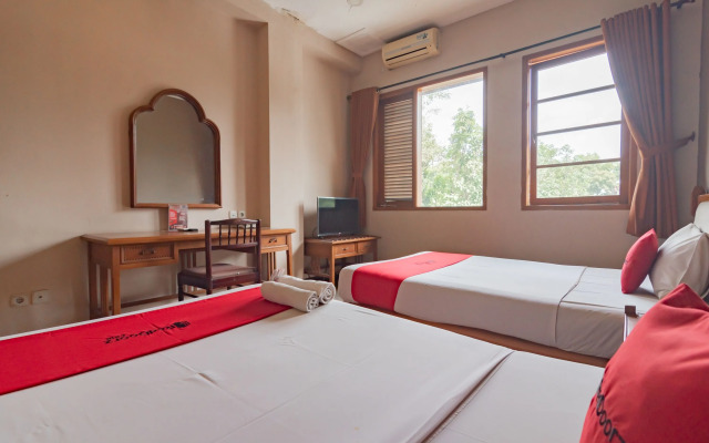 RedDoorz near Institut Teknologi Bandung 2