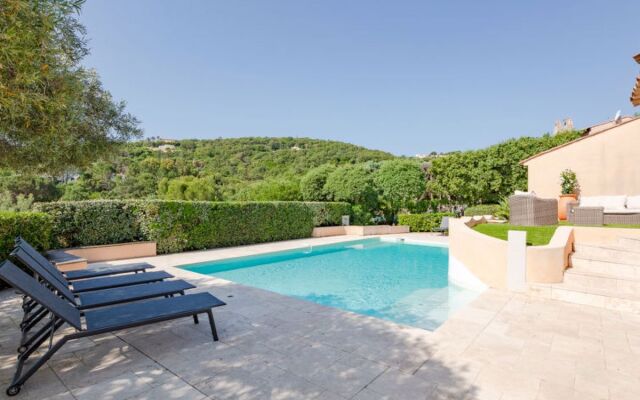 Villa Le Petit Rouveau
