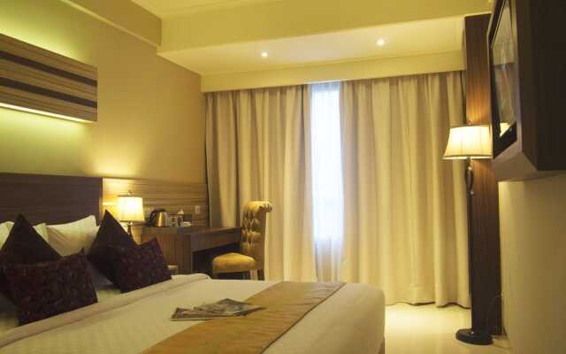 Sapphire Sky Hotel BSD City