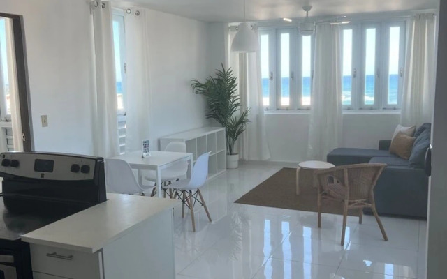 Arecibo Hotel 4301