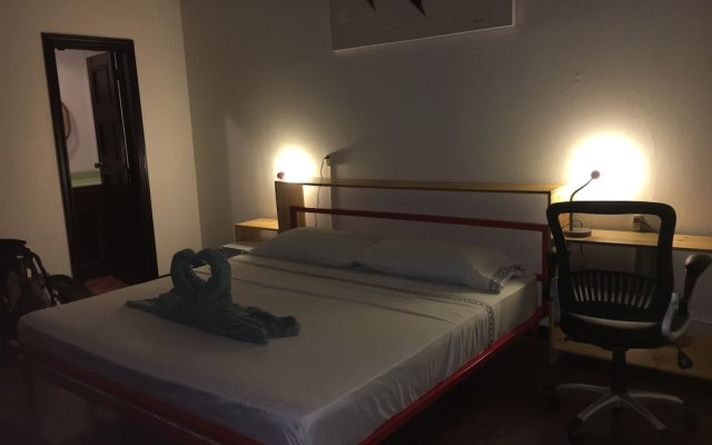 TripOn 2 - Hostel - Adults Only