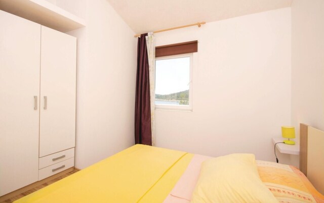 Stunning Home in Sevid With Wifi and 4 Bedrooms